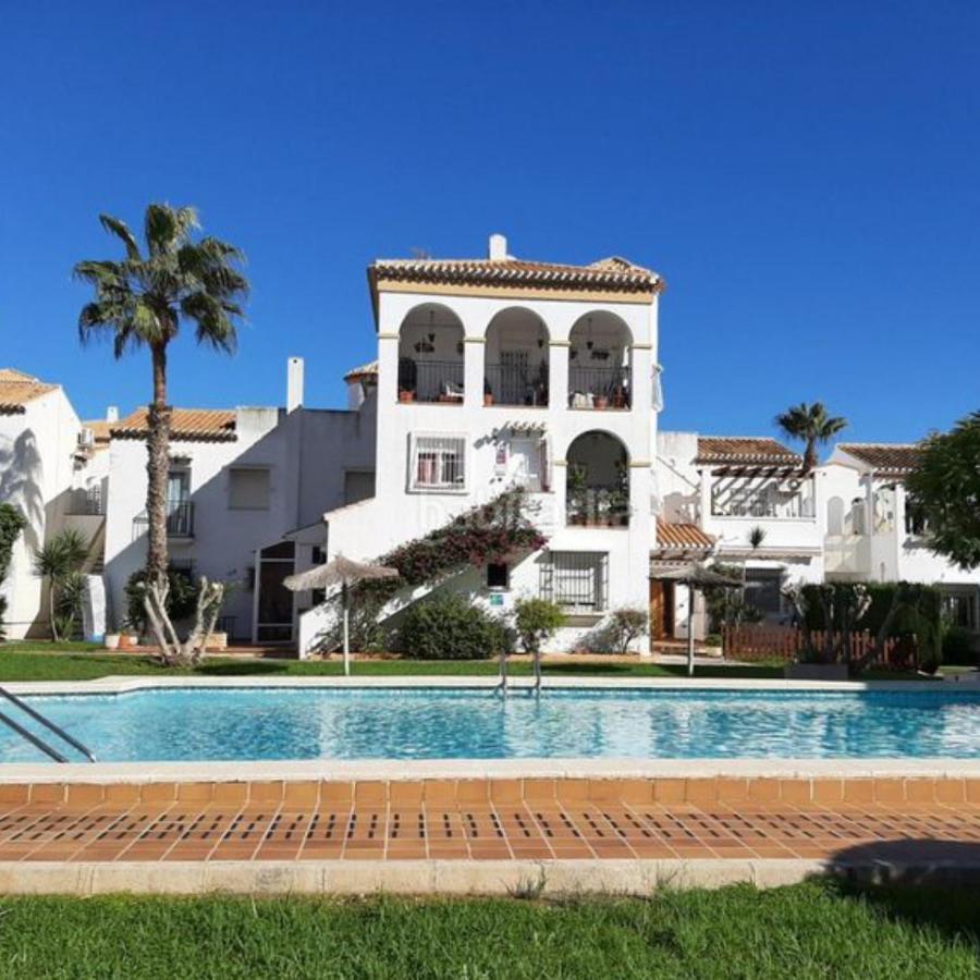 Apartamento 700 Metros De La Playa Playa Flamenca Exterior photo